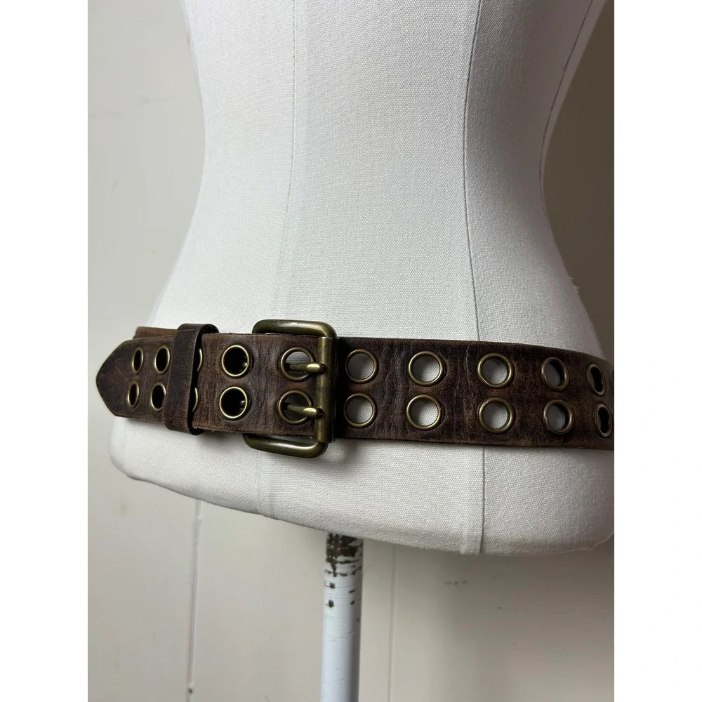 VTG Y2K Distressed Brown Genuine Leather Grommet Belt S Grunge Moto Alt Indie